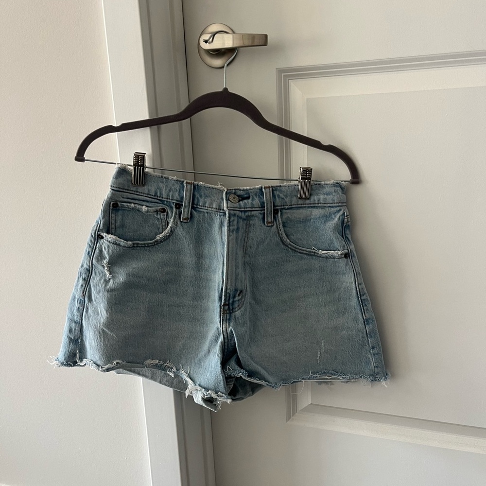 Abercrombie 90’s Cutoff Shorts